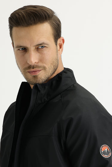 Siyah Mevsimlik Outdoor Softshell Mont