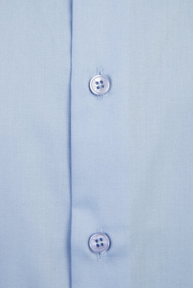 Uçuk Mavi Uzun Kol Slim Fit Dar Kesim Non Iron Klasik Pamuklu Gömlek