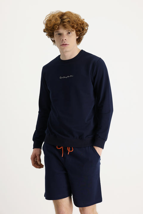 Medium Navy Crew Neck Embroidered Cotton Sweatshirt
