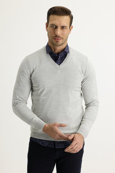 Taş V Yaka Regular Fit Triko Kazak