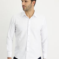 Beyaz Uzun Kol Slim Fit Dar Kesim Katlı Manşet Klasik Pamuklu Kolay Ütülenebilir Gömlek