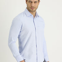 Uçuk Mavi Uzun Kol Slim Fit Dar Kesim Klasik Desenli Pamuklu Kolay Ütülenebilir Gömlek