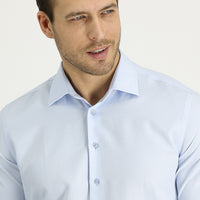 Uçuk Mavi Uzun Kol Slim Fit Dar Kesim Klasik Desenli Pamuklu Kolay Ütülenebilir Gömlek