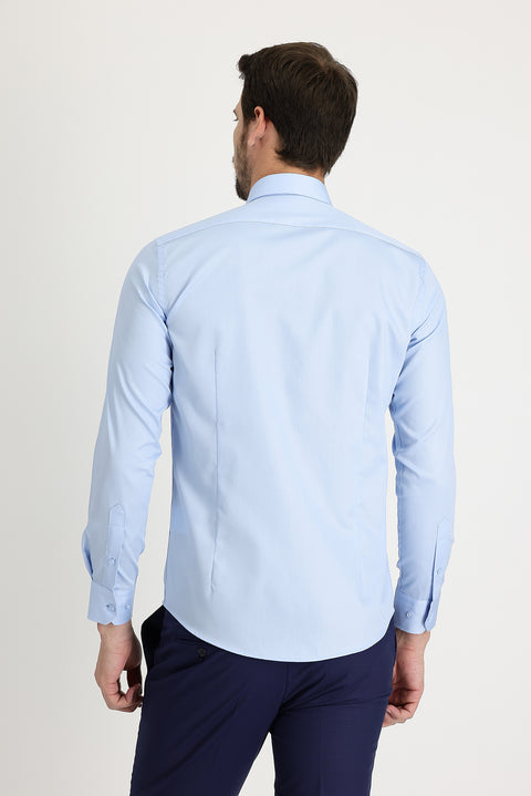 Uçuk Mavi Uzun Kol Slim Fit Dar Kesim Non Iron Klasik Pamuklu Gömlek