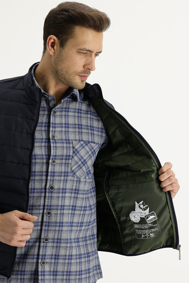 Orta Lacivert Slim Fit Dar Kesim Kapitone Spor Mont