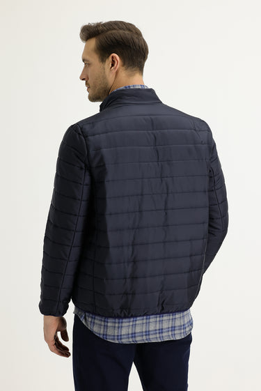 Orta Lacivert Slim Fit Dar Kesim Kapitone Spor Mont