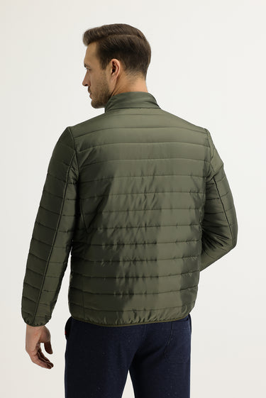 Orta Haki Slim Fit Dar Kesim Kapitone Spor Mont