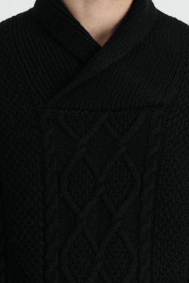 Siyah Şal Yaka Regular Fit Desenli Yünlü Triko Kazak