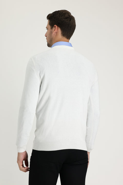 Ekru V Yaka Regular Fit Triko Kazak