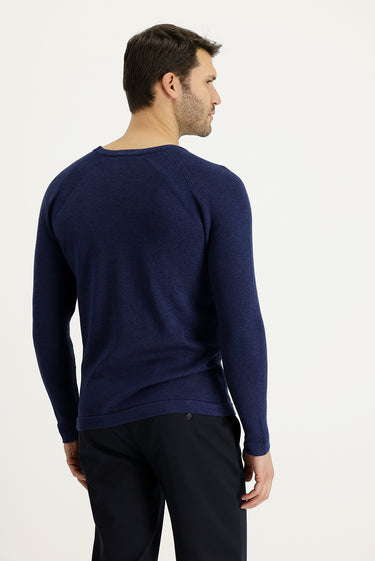 Orta Lacivert Bisiklet Yaka Slim Fit Dar Kesim Desenli Pamuklu Triko Kazak