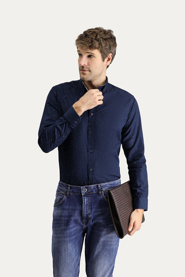 Koyu Lacivert Uzun Kol Slim Fit Dar Kesim Baskılı Pamuk Düğmeli Yaka Gömlek