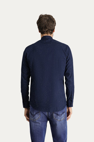 Koyu Lacivert Uzun Kol Slim Fit Dar Kesim Baskılı Pamuk Düğmeli Yaka Gömlek