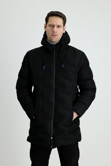 Siyah Kapüşonlu Spor Şişme Kaban