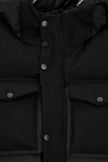 Siyah Kapüşonlu Spor Şişme Kaban