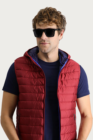 Koyu Kırmızı Kapüşonlu Kapitone Spor Yelek