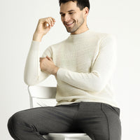 Ekru Yarım Balıkçı Yaka Slim Fit Dar Kesim Desenli Yünlü Triko Kazak