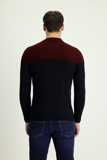 Koyu Lacivert Yarım Balıkçı Yaka Slim Fit Dar Kesim Desenli Triko Kazak