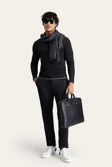 Siyah Bisiklet Yaka Slim Fit Dar Kesim Desenli Pamuklu Triko Kazak