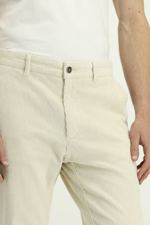 Ekru Relaxed Fit Rahat Kesim Likralı Kadife Pantolon