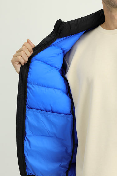 Siyah Çantalı Spor Şişme Mont