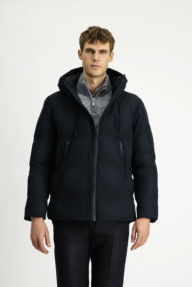 Siyah Kapüşonlu Şişme Spor Mont