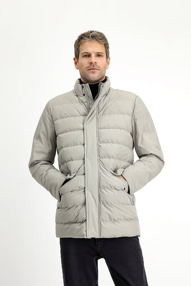 Taş Slim Fit Dar Kesim Kapüşonlu Spor Şişme Mont