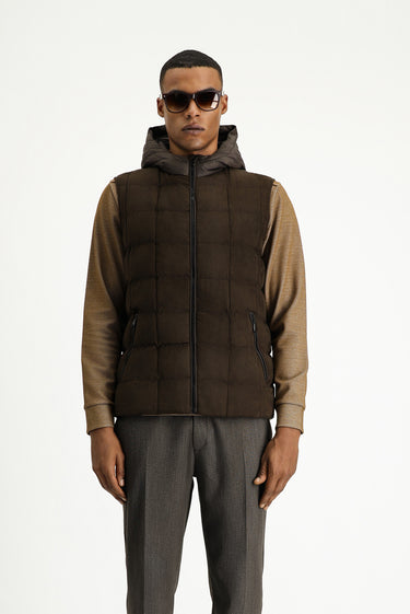 Orta Kahve Slim Fit Dar Kesim Kapüşonlu Spor Yelek