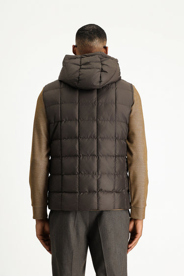 Orta Kahve Slim Fit Dar Kesim Kapüşonlu Spor Yelek