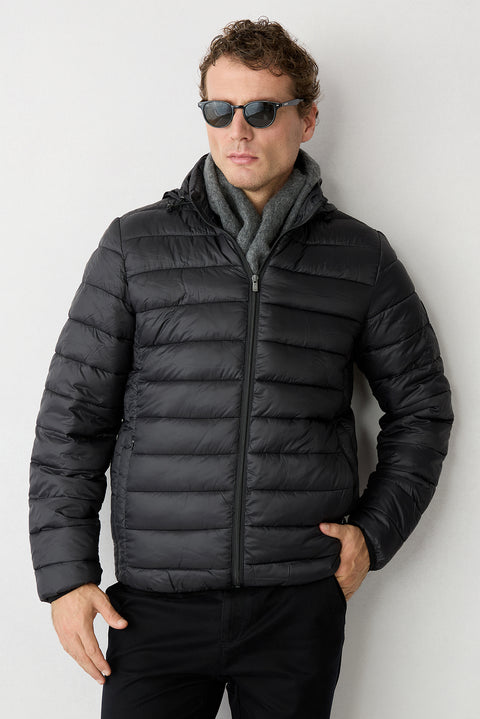Black Regular Fit Stand-Up Collar Plain Quilted Casual Jacket