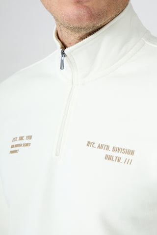 Beyaz Yarım Balıkçı Yaka Regular Fit Fermuarlı Baskılı Cepli %100 Pamuk Sweatshirt