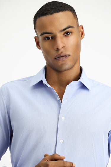 Açık Mavi Uzun Kol Slim Fit Dar Kesim Klasik Desenli Pamuklu Kolay Ütülenebilir Gömlek