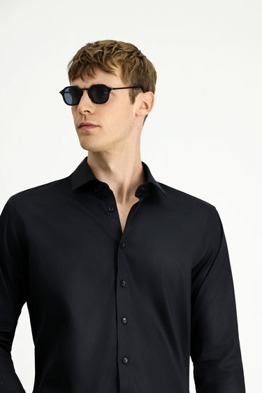 Siyah Uzun Kol Slim Fit Dar Kesim Non Iron Saten Pamuklu Gömlek