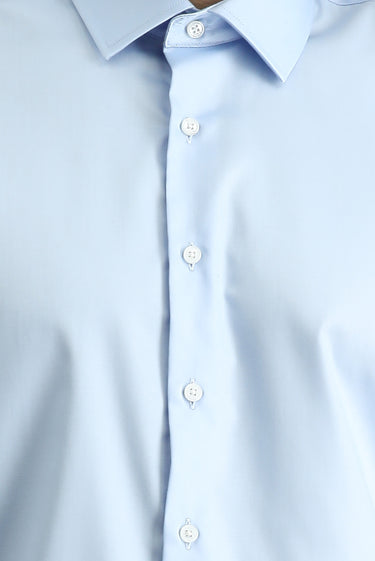 Uçuk Mavi Uzun Kol Slim Fit Dar Kesim Klasik Non Iron Saten Pamuklu Gömlek