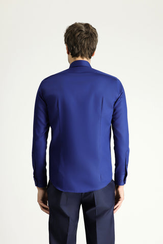 Orta Lacivert Uzun Kol Slim Fit Dar Kesim Klasik Non Iron Saten Pamuklu Gömlek