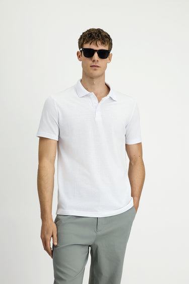 Beyaz Polo Yaka Regular Fit Nakışlı Pamuklu Tişört