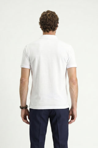 Beyaz Polo Yaka Regular Fit Nakışlı Pamuklu Tişört
