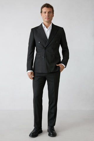 Siyah 7 Drop Slim Fit Dar Kesim Çizgili Sivri Yaka Kruvaze Takım Elbise
