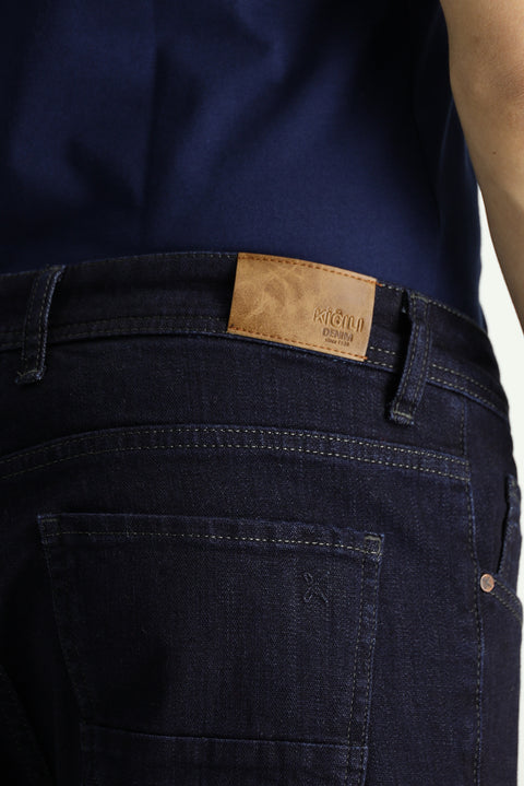 Koyu Lacivert Regular Fit Standart Kesim Likralı Denim Pantolon