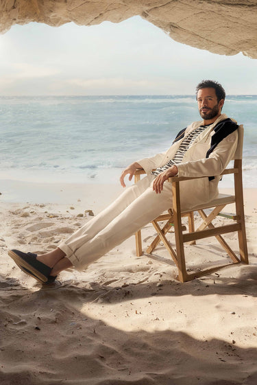 Beyaz Regular Fit Likralı Denim Pantolon