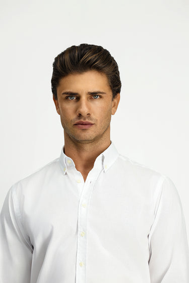 Beyaz Uzun Kol Regular Fit Düğmeli Yaka Pamuk Gömlek