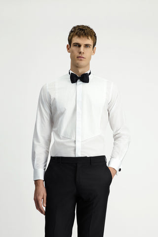 Beyaz Ata Yaka Slim Fit Dar Kesim Pamuk Piliseli Gömlek