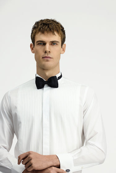 Beyaz Ata Yaka Slim Fit Dar Kesim Pamuk Piliseli Gömlek