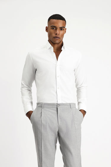 Beyaz Uzun Kol Slim Fit Dar Kesim Non Iron Desenli Klasik Pamuk Gömlek