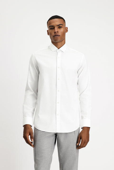 Beyaz Uzun Kol Slim Fit Dar Kesim Non Iron Desenli Klasik Pamuk Gömlek