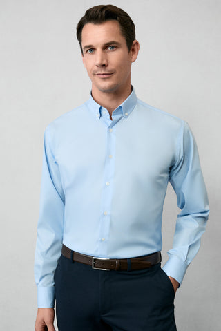 Uçuk Mavi Uzun Kol Regular Fit Düğmeli Yaka Pamuklu Non Iron Ütü Gerektirmeyen Gömlek