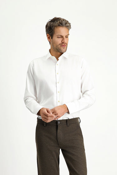 Beyaz Uzun Kol Slim Fit Dar Kesim Klasik Pamuk Gömlek