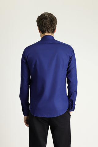 Orta Lacivert Uzun Kol Slim Fit Dar Kesim Klasik Non Iron Saten Pamuklu Gömlek