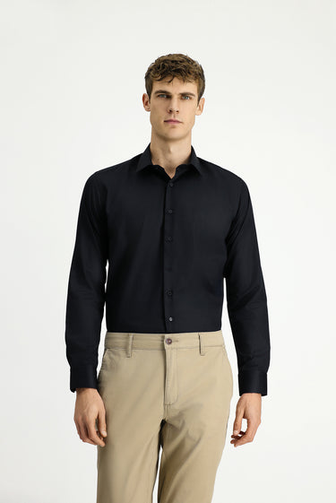 Siyah Uzun Kol Slim Fit Dar Kesim Klasik Non Iron Pamuklu Gömlek