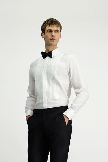 Beyaz Uzun Kol Klasik Piliseli Keten Gömlek