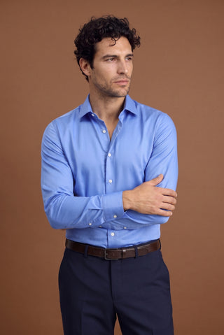 Koyu Mavi Uzun Kol Slim Fit Dar Kesim Pamuklu Non Iron Ütü Gerektirmeyen Saten Klasik Gömlek